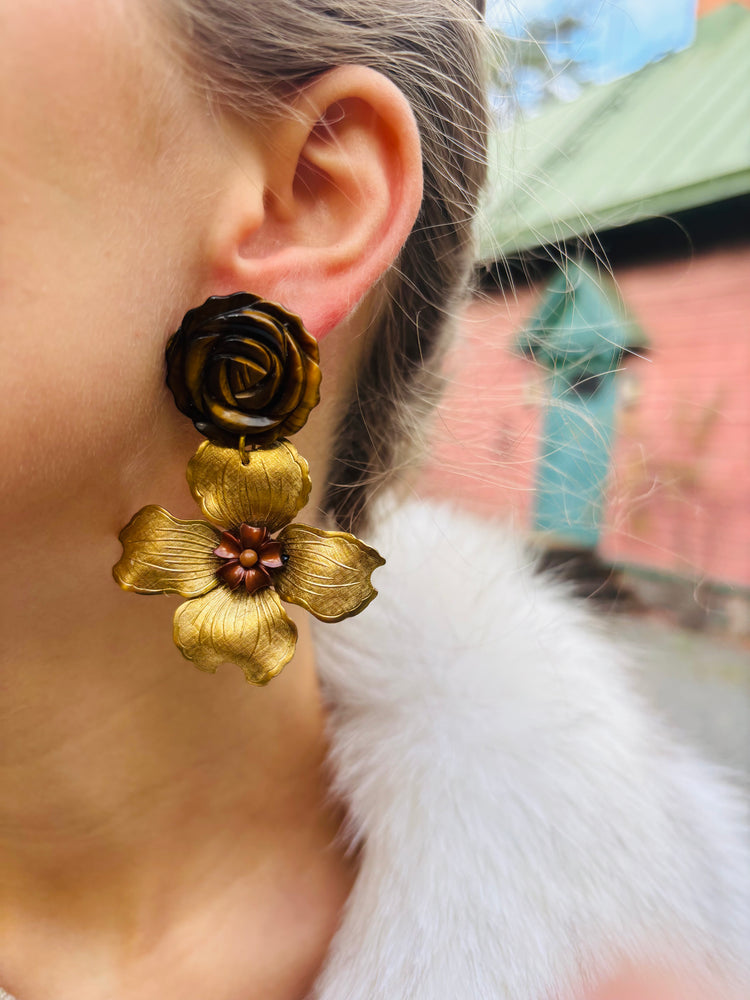 Promegrate Flower Earrings